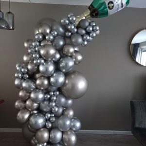 Orgenic ballonpilaar